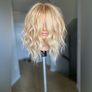 AUTHENTIC Redken Shades EQ Gloss in Vibrant Pink